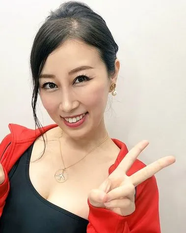 玻璃温室 科幻高清电影在线观看